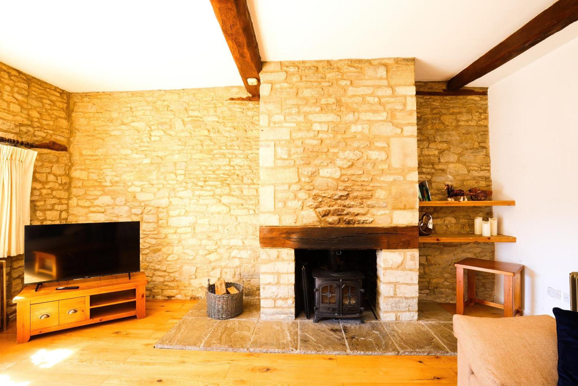 Villa The Old Coach House Witney Exterior foto
